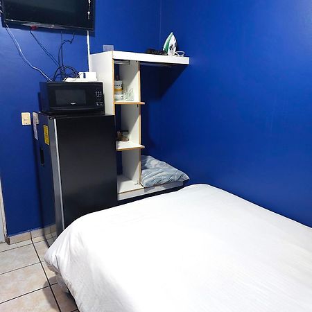 Habitacion 11 Independiente Con Mucha Privacidad ,Cerca Del Consulado , Cas , A 200 Mts Del Vado Del Rio Hermosillo Kültér fotó